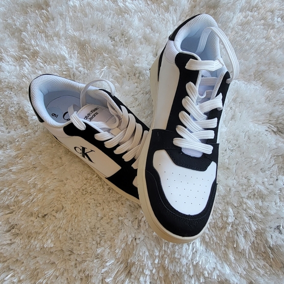 Calvin Klein  Women Black and White Sneakers - Picture 8 of 10